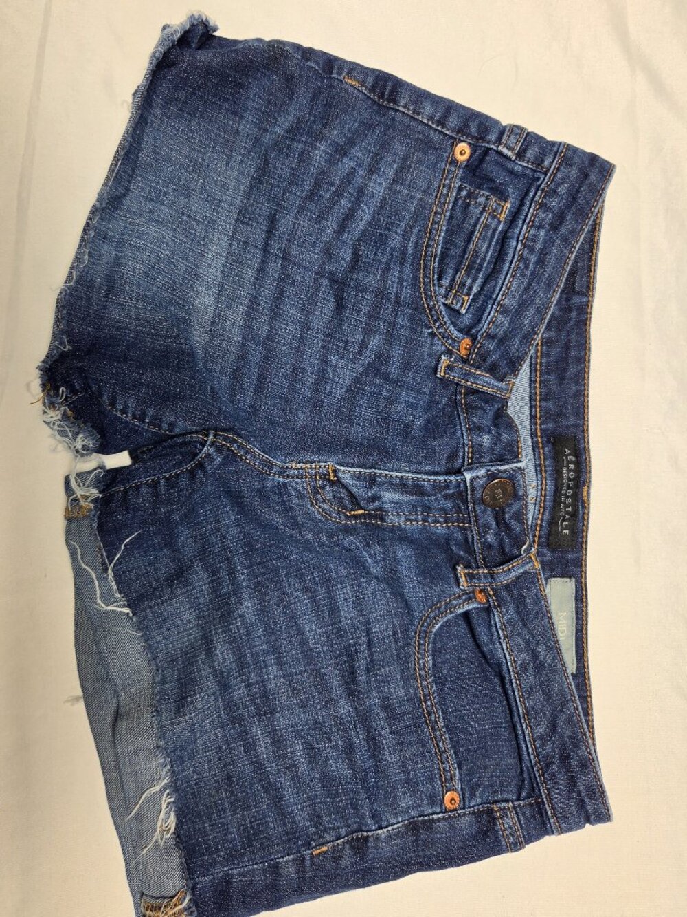 Aeropostale Midi Cuffed Distressed Denim Shorts Size 4